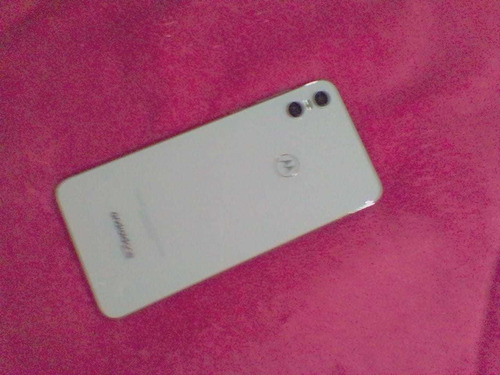 Celular Motorola One