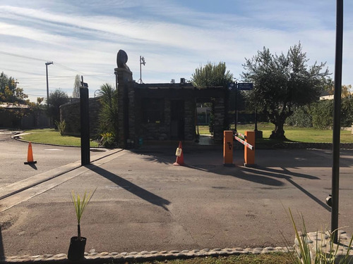 Imagen 6 de 14 de Lote En Exclusivo Barrio Privado Punta Larrea