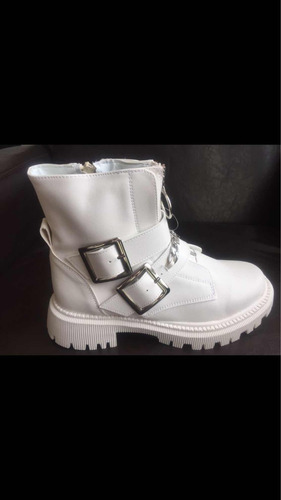 Botines Tipo Militar Blancos Con Cadena Talla 5 Mex