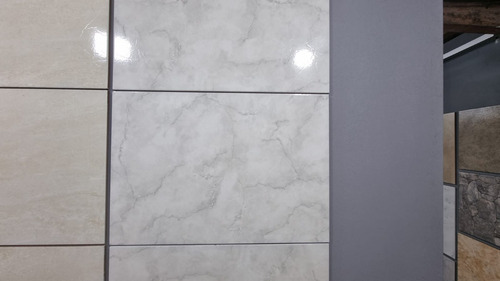 Imagen 2 de 5 de Ceramica Cañuelas 32x47 Leon Gris Briilante Piso Pared X1 M2