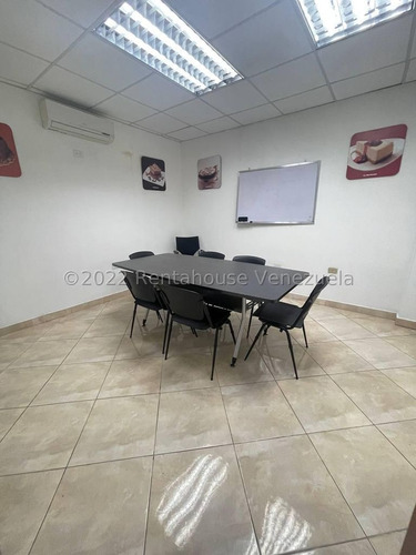 Imagen 25 de 30 de Edificio En Alquiler En El Centro De Barquisimeto Oportunidad De Desarrollo De Negocio Gabriela C. #23-6687