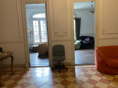 Excelente 1° Piso - Av. Cabildo Y Lacroze -