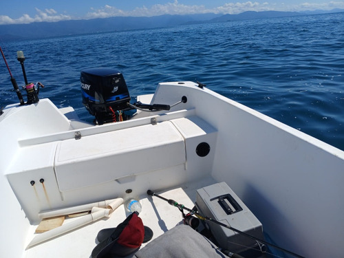 Barco Zagaia De 5 Metros E Meio , Carreta De Encalhe E Motor