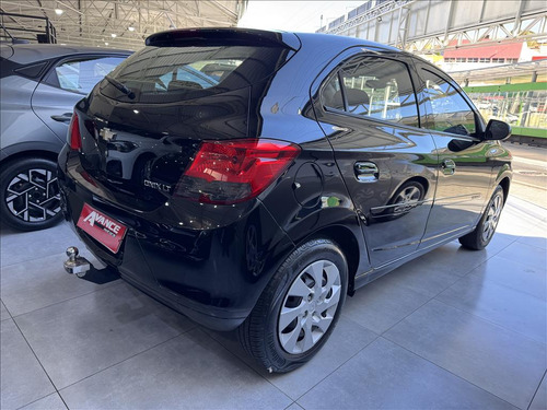 Chevrolet Onix 1.4 MPFI LT 8V FLEX 4P MANUAL
