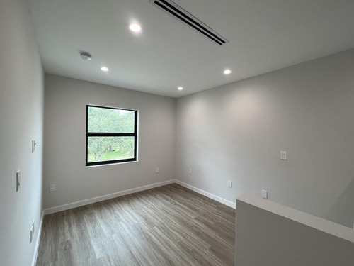 Imagen 19 de 29 de Townhouse A Estrenar En Hallandale
