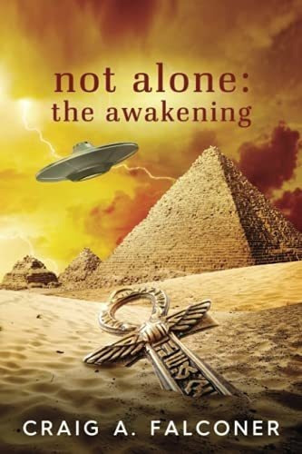 Not Alone The Awakening - Falconer, Craig A., De Falconer, Craig A.. Editorial Independently Published En Inglés