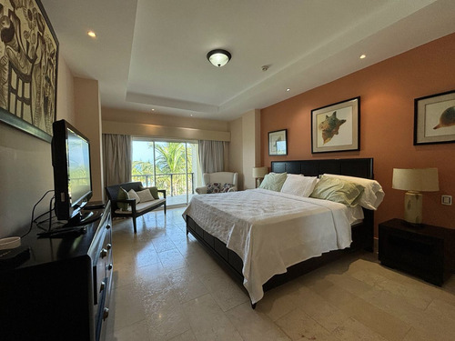 Venta Apartamento En Primera Linea De Playa Cap Cana, Punta Cana.