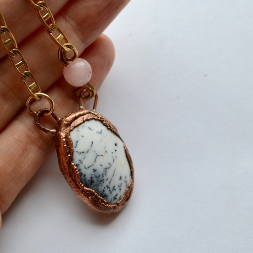 Collar De Piedras Agata, Cuarzo Rosa Y Coral Blanco, Cod1