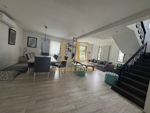 Venta Casa En Puertos Del Lago Vistas