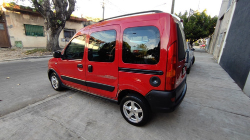 Imagen 8 de 10 de Kangoo Sportway Ph3 1.6 16v 2014 Doble Porton Con Gnc!!!