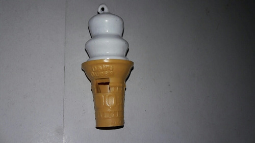 Silbato De Juguete Dairy Queen. (Usado)