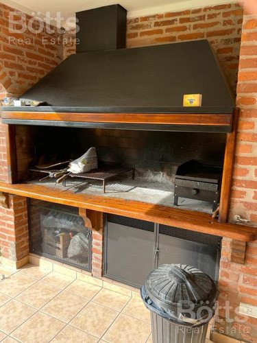 Venta Increíble Casa Con Piscina En Country Banco Provincia