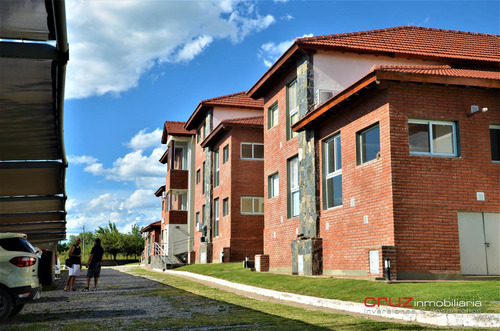Departamentos De 52m2 En Villa De Merlo