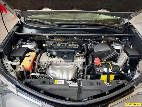 Toyota RAV4 2.5 Xroad
