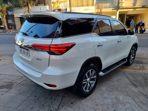 Toyota Sw4 2.8 Srx 177cv 4x4 7as At 2019