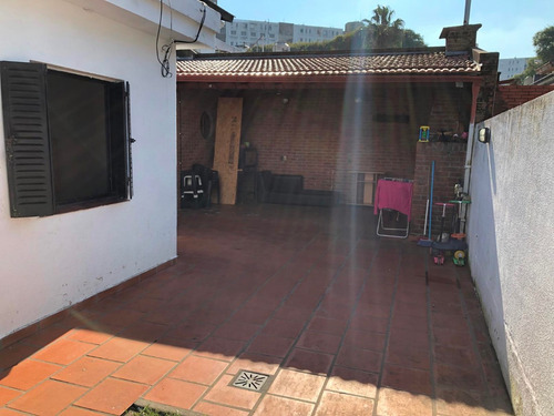 Barca Cabo De Hornos 6700, Caba/ Casa 4 Ambientes 165 M2/ Patio/ Parrilla/ 2 Baños/ U$s 80.000