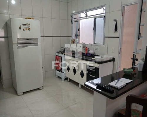 Imagem 10 de 16 de Casa Para Venda Com 2 Dormitorios , Sala Cozinha Churrasqueira Vaga De Garagem Em Bom Bairro E Bom Acabamento. Imobiliarias De Mogi Das Cruzes - Ca00130 - 69546026