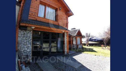 Imagen 6 de 30 de Venta Casa Ph 5 Amb 170 M2 Lote 1000 M2 Rio Minero Y Rio Malleo Bº Tres Cerros Villa La Angostura