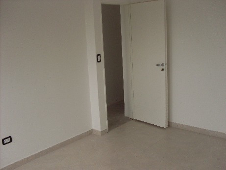 Imagen 3 de 14 de Departamento Tipo Casa En Venta En Lanus Este