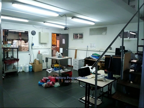 Industrial De Alto Metraje