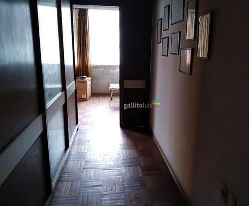 Imagen 2 de 6 de Venta Oficina Ciudad Vieja