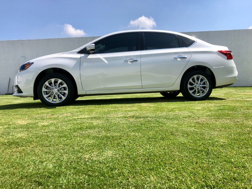 Imagen 5 de 15 de Nissan Sentra Advance Automático 2019