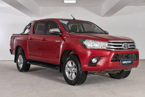 Imagen 6 de 12 de Toyota Hilux L/16 2.8 Dc 4x4 Tdi Srv 2017