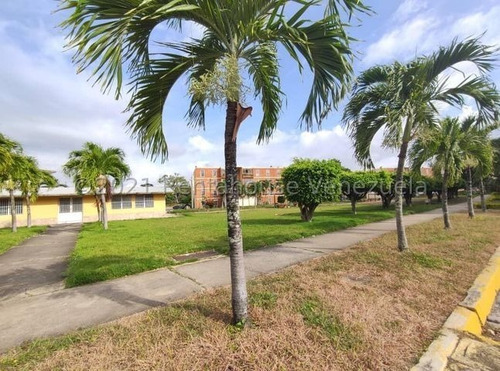 Imagen 25 de 30 de De Oportunidad Apartamento En Piso Bajo En Venta En Barquisimeto, Urb. La Floresta, Cod. 22-7319. José López Tlf. 04145533925, Lara, Venezuela