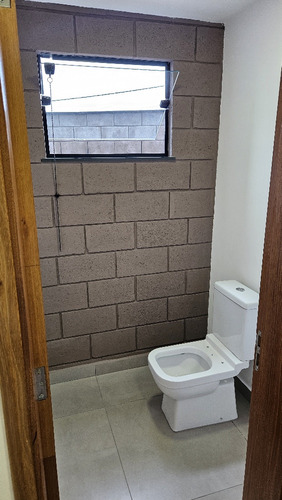 Casa Sobrado De 3 Quartos, Com Suíte