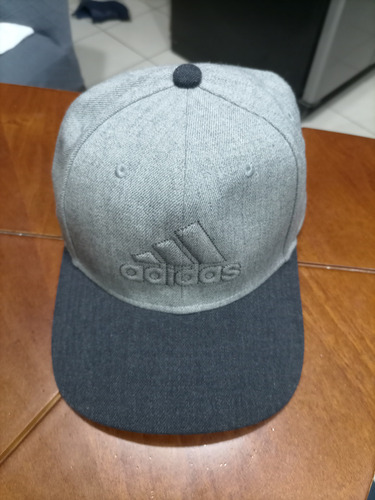 Gorra adidas Rn#90288 Excelentes Condiciones (Usado)