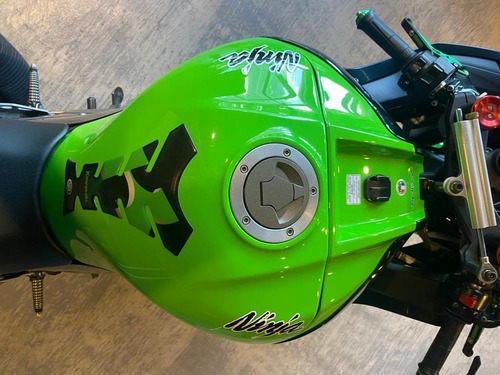 Imagen 9 de 17 de Kawasaki Zx10 R Ninja Yamaha R1 R6 Cbr Honda 600 Bmw S1000rr