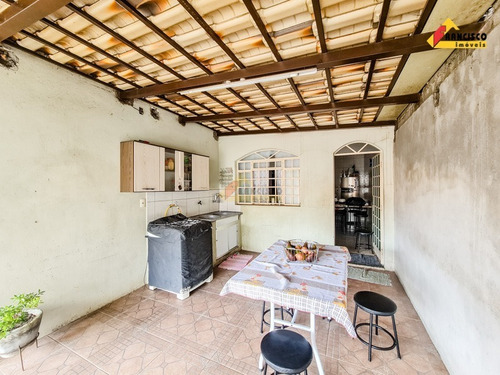 Imagem 15 de 23 de Casa À Venda, 3 Quartos, 1 Suíte, 3 Vagas, Tietê - Divinópolis/mg - 46200