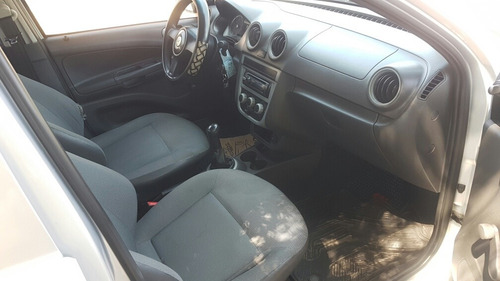Volkswagen Gol Trend 1.6 Pack I 101cv 2010