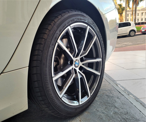 BMW Serie 3 3.0 330i Sedan Sport Line 252cv