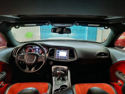 Imagen 11 de 15 de Dodge Challenger 2019 3.7 3.6 Dual Stripes At