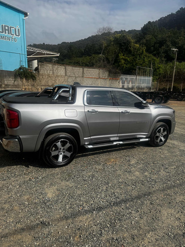RAM Rampage 2.0 Laramie Cab. Dupla Td 4X4 Aut. 4P