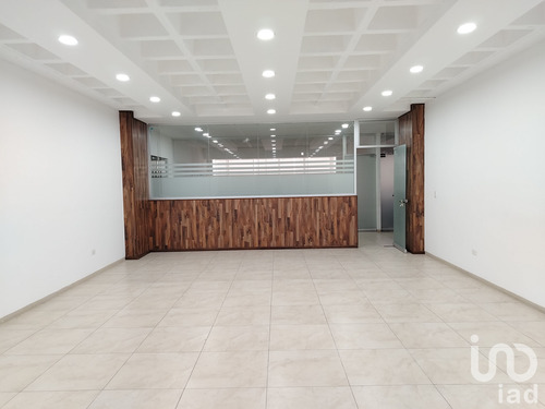 Renta Oficina 1 Ambiente El Dorado 1a Sección