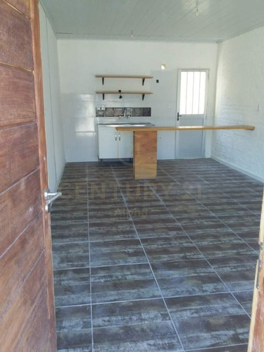 Oportunidad De Inversión, Hermosa Casa De 1 Dormitorio