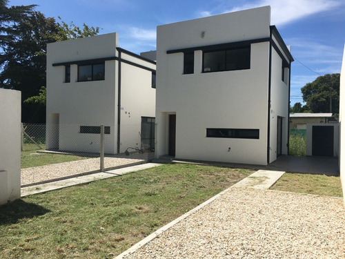 Duplex 2 Dormitorios Villa Elisa