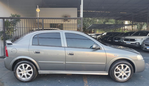 Chevrolet Astra Hatch 2.0 4P ADVANTAGE FLEX