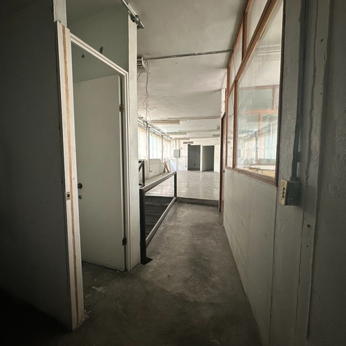 Oficinas Con Bodega En Renta / Guadalupe, Tlalpan-cdmx