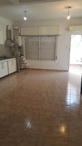 Departamento En Venta En Bernal Oeste