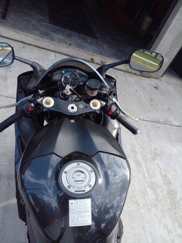Imagen 2 de 10 de Yamaha Yzf-r1