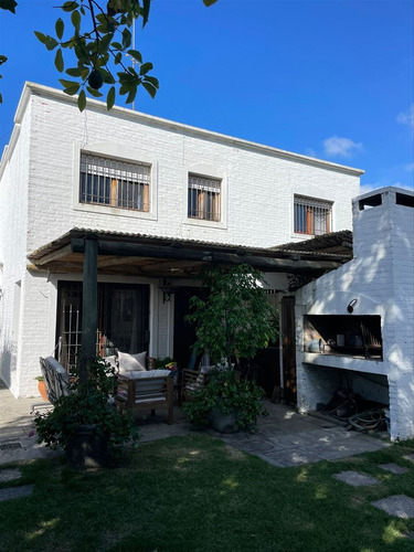 Venta De Casa En Carrasco