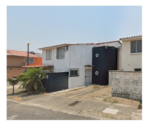 Casa De Recuperación Bancaria En Av. Palmas, Geo Villas Los Pinos Ii, Veracruz. ¡no Créditos!