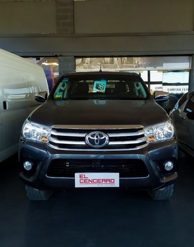 Imagen 14 de 21 de Toyota Hilux 4x2 Dc Srv 2.8 Tdi 6 At
