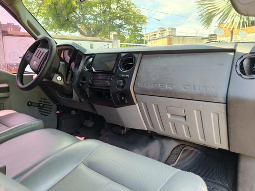 Imagen 11 de 14 de Ford F-250
