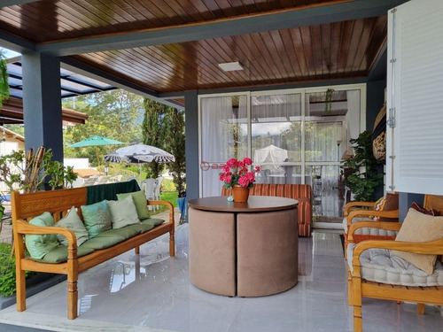 Imagem 27 de 30 de Casa De Alto Padrão Com 5 Quartos Sendo 2 Suítes No Golfe - Teresópolis/rj. - Ca01996 - 70657625