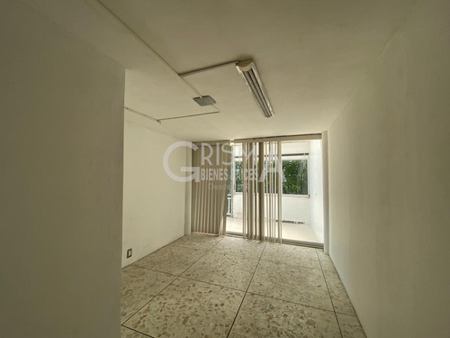 Oficinas En Renta En Col. Jardines