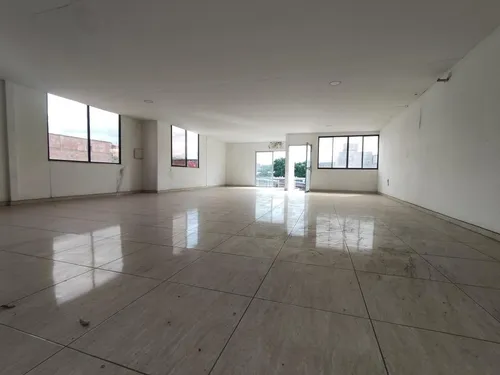 Edificio En Arriendo En Latino. Cod A22136